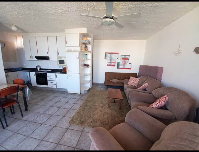 2 BEDROOM APARTMENT FOR SALE IN UVONGO